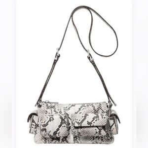NEW MICHAEL KORS DAKOTA SMALL LEATHER WHITE BLACK SNAKE LOOK REAL LEATHER SILVER